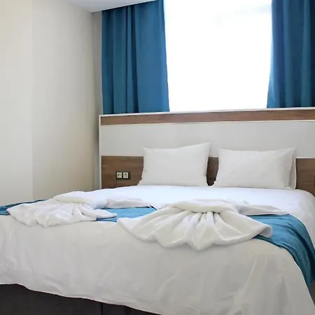 Hotel Mas Butik 3*